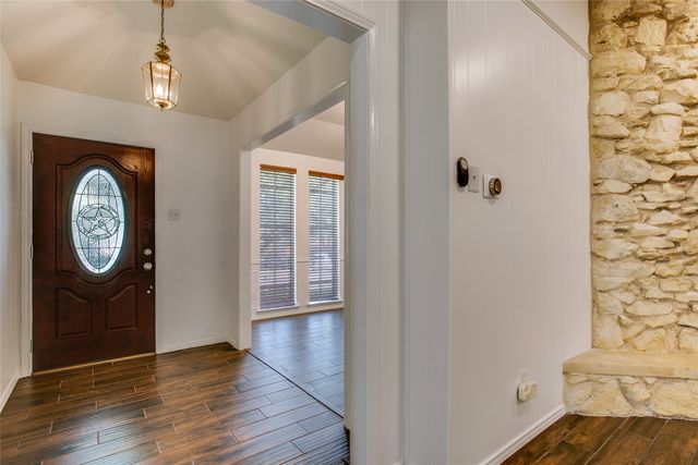 6406 Malcolm Drive, Dallas, TX 75214