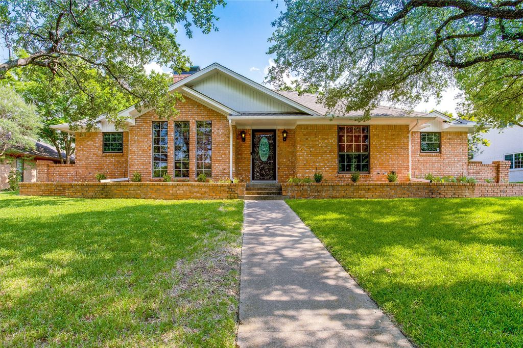 6406 Malcolm Drive, Dallas, TX 75214