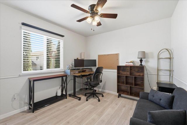 112 Royalton Cir, Folsom, CA 95630