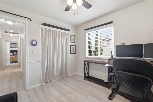 112 Royalton Cir, Folsom, CA 95630