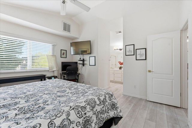 112 Royalton Cir, Folsom, CA 95630