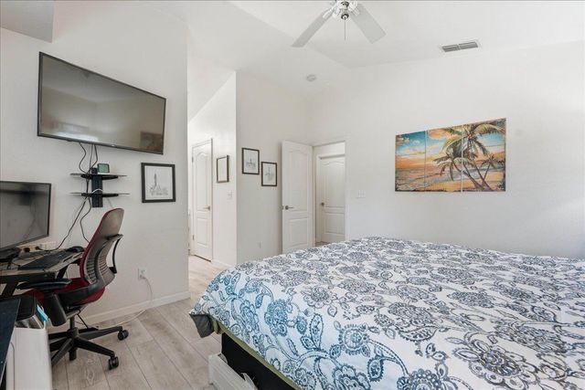 112 Royalton Cir, Folsom, CA 95630