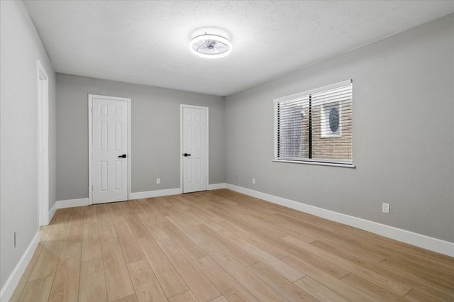 7426 Cloverglen Drive, Dallas, TX 75249