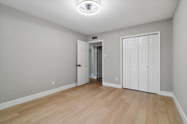 7426 Cloverglen Drive, Dallas, TX 75249