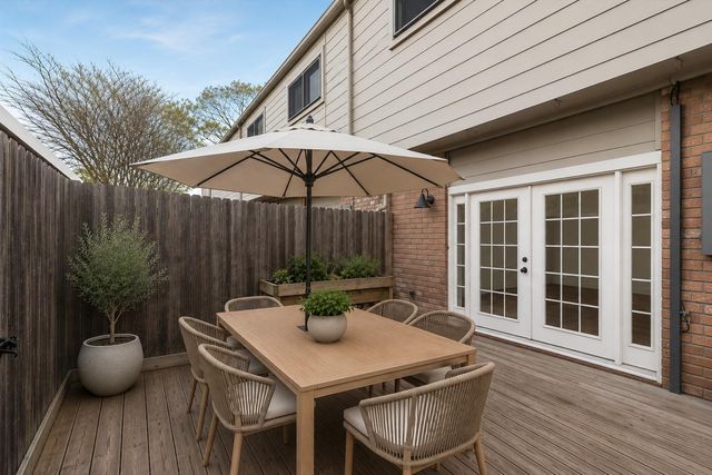 3623 Wakeforest Street, Houston, TX 77098