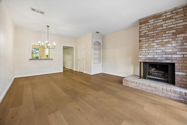 3623 Wakeforest Street, Houston, TX 77098