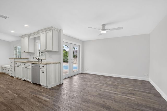 8443 Elaine Drive, Boynton Beach, FL 33472