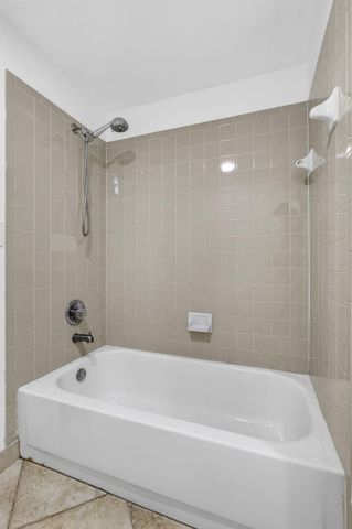 8443 Elaine Drive, Boynton Beach, FL 33472