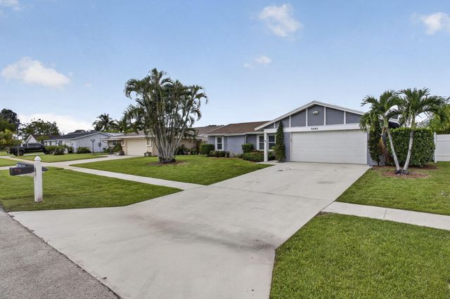 8443 Elaine Drive, Boynton Beach, FL 33472