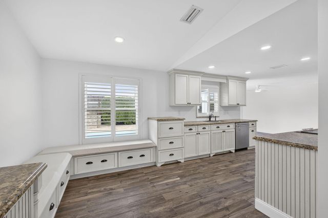 8443 Elaine Drive, Boynton Beach, FL 33472