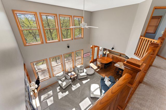 13724 Nevada Circle, Savage, MN 55378