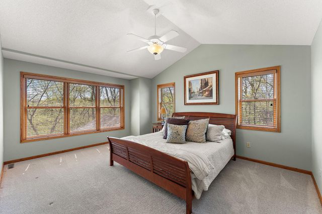 13724 Nevada Circle, Savage, MN 55378