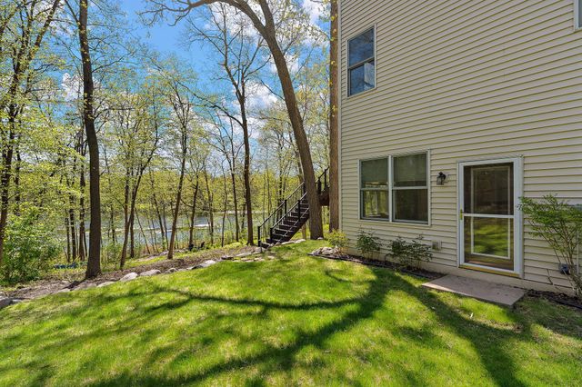 13724 Nevada Circle, Savage, MN 55378