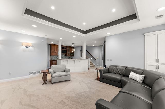 13724 Nevada Circle, Savage, MN 55378