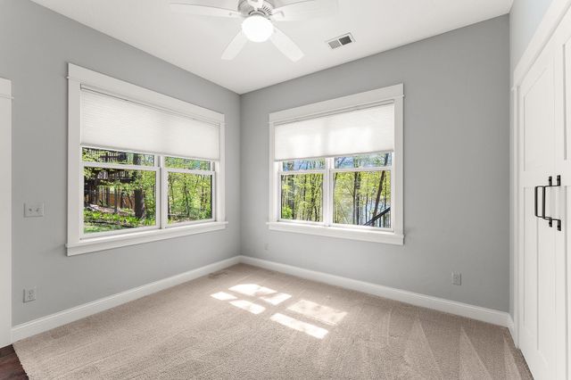 13724 Nevada Circle, Savage, MN 55378