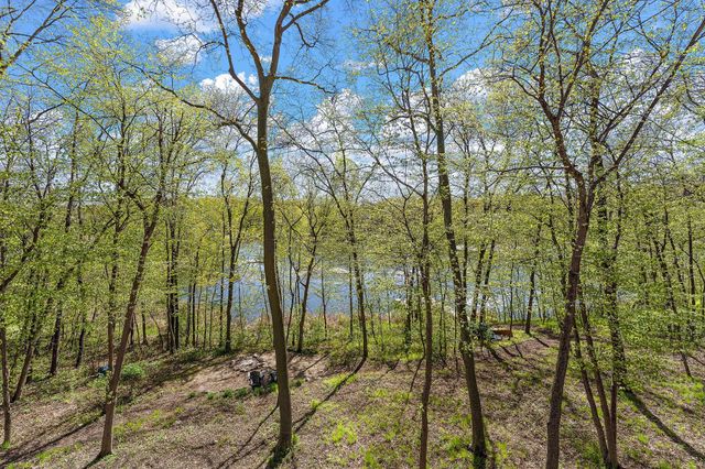 13724 Nevada Circle, Savage, MN 55378