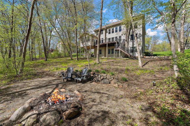 13724 Nevada Circle, Savage, MN 55378