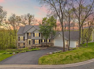13724 Nevada Circle, Savage, MN 55378
