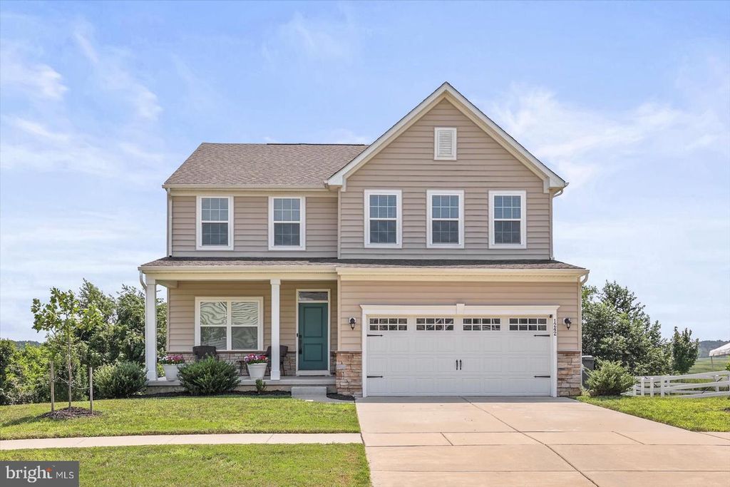 1242 HOOK DR, Middletown, DE 19709