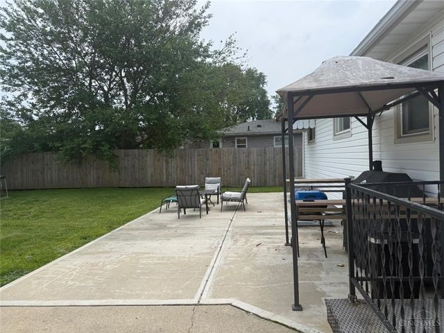 20 Van Buren, Hamilton, OH 45011