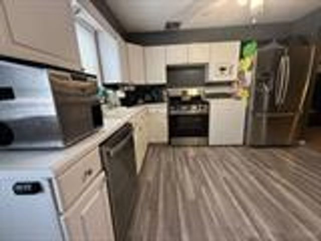20 Van Buren, Hamilton, OH 45011