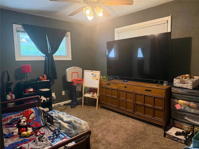 20 Van Buren, Hamilton, OH 45011