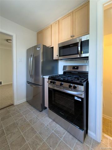 839 Meadowdale Street, Ferndale, MI 48220