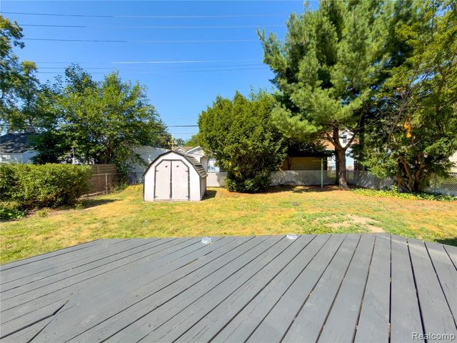 839 Meadowdale Street, Ferndale, MI 48220