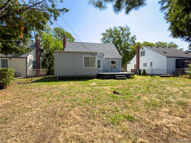 839 Meadowdale Street, Ferndale, MI 48220