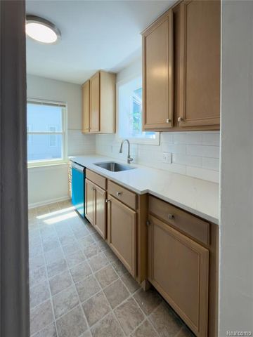 839 Meadowdale Street, Ferndale, MI 48220