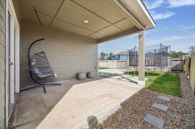 25033 Authors Drive, Magnolia, TX 77355