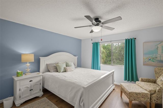 1310 GLEN OAKS DRIVE E 391E, Sarasota, FL 34232