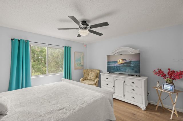 1310 GLEN OAKS DRIVE E 391E, Sarasota, FL 34232