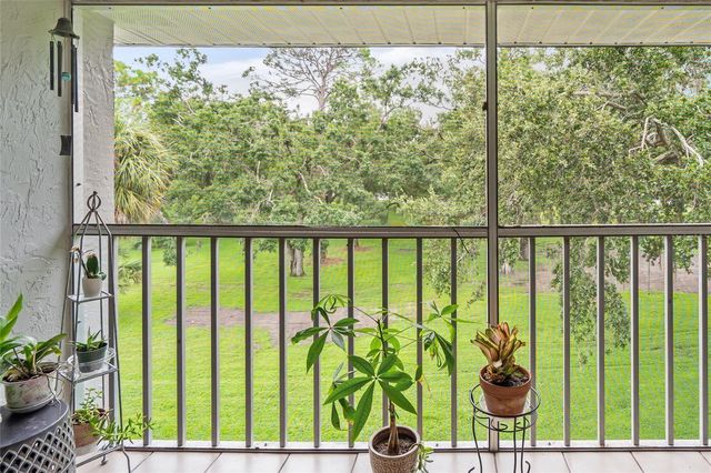 1310 GLEN OAKS DRIVE E 391E, Sarasota, FL 34232