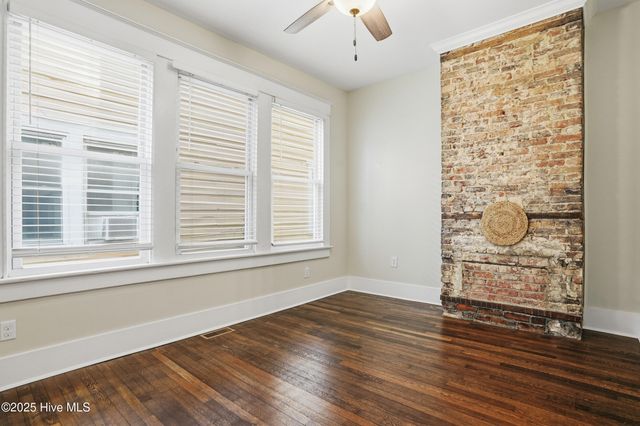 714 S 5th Avenue, Wilmington, NC 28401