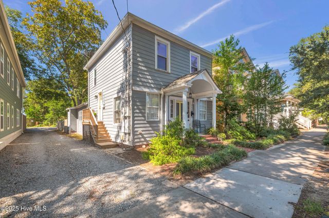 714 S 5th Avenue, Wilmington, NC 28401