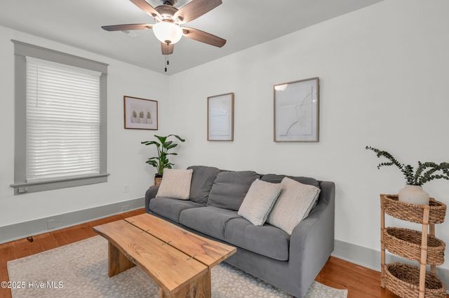 714 S 5th Avenue, Wilmington, NC 28401