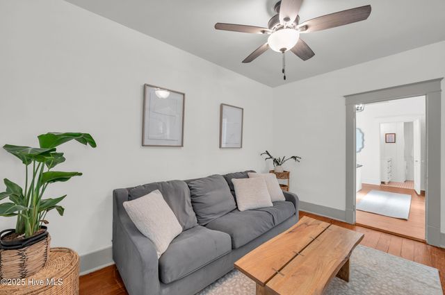 714 S 5th Avenue, Wilmington, NC 28401