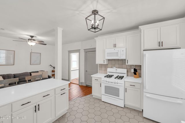 714 S 5th Avenue, Wilmington, NC 28401