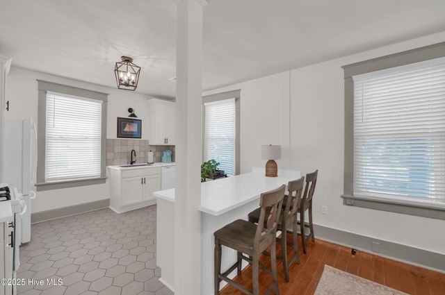 714 S 5th Avenue, Wilmington, NC 28401