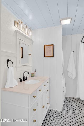 714 S 5th Avenue, Wilmington, NC 28401