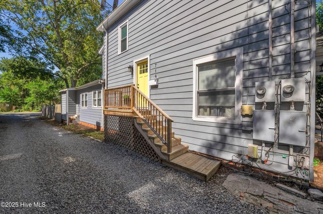 714 S 5th Avenue, Wilmington, NC 28401