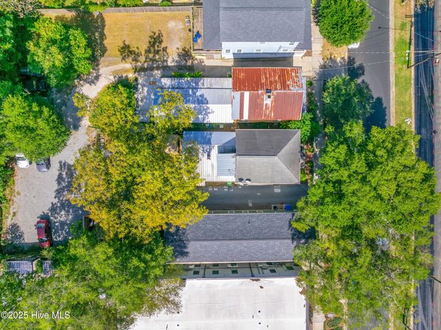 714 S 5th Avenue, Wilmington, NC 28401