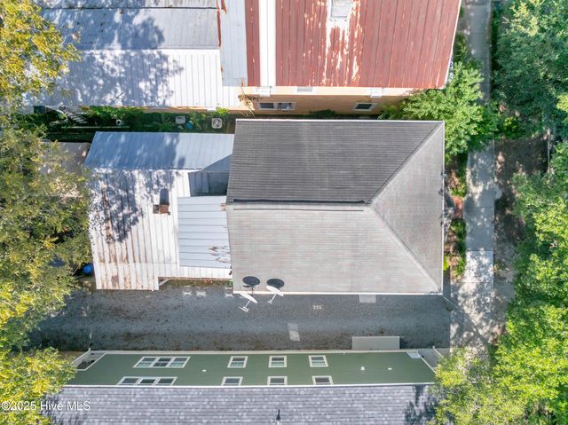 714 S 5th Avenue, Wilmington, NC 28401