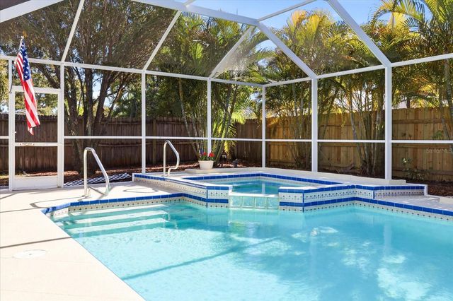 8132 PERTH DRIVE, Largo, FL 33773