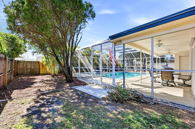 8132 PERTH DRIVE, Largo, FL 33773