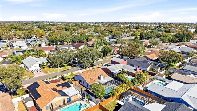 8132 PERTH DRIVE, Largo, FL 33773