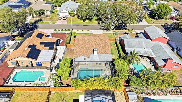 8132 PERTH DRIVE, Largo, FL 33773