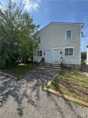 365 Union Avenue, Providence, RI 02909