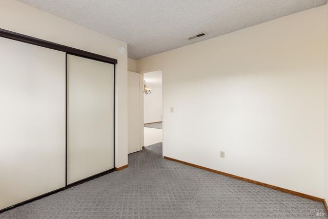 2312 Cross Ave, Santa Rosa, CA 95401